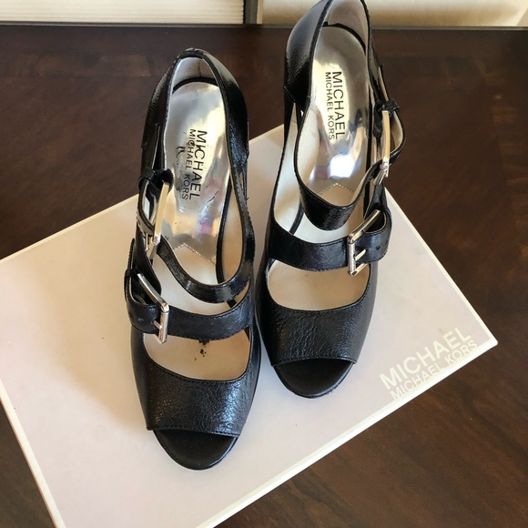 Michael Kors Leather Heels - Picture 3 of 4